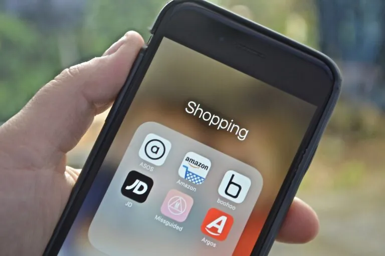 Top 10 Apps for Smarter Shopping